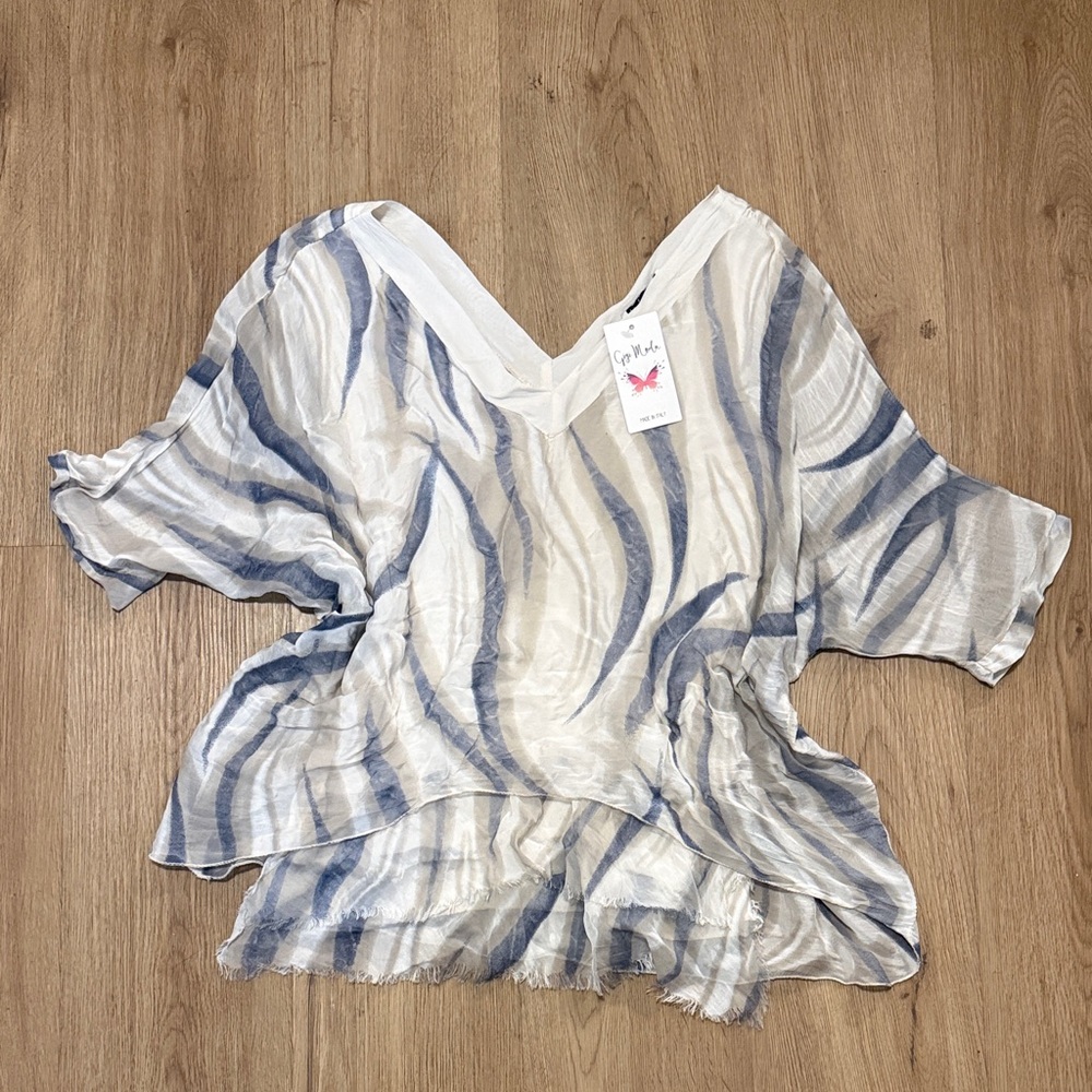 NWT Gigi Moda Silk Ragged Hem Abstract V-Neck Blouse One Size